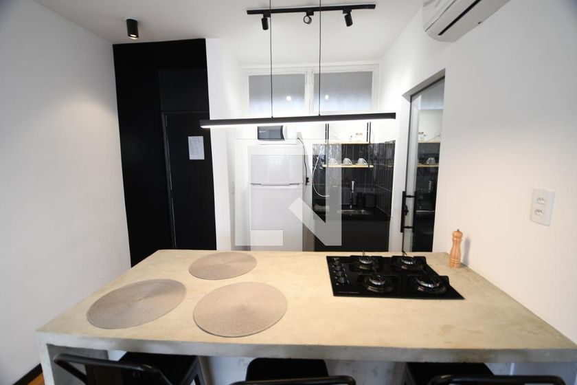 Apartamento à Venda - Centro, 1 Quarto,  50 m2 em , Campinas - sp | SoloBR