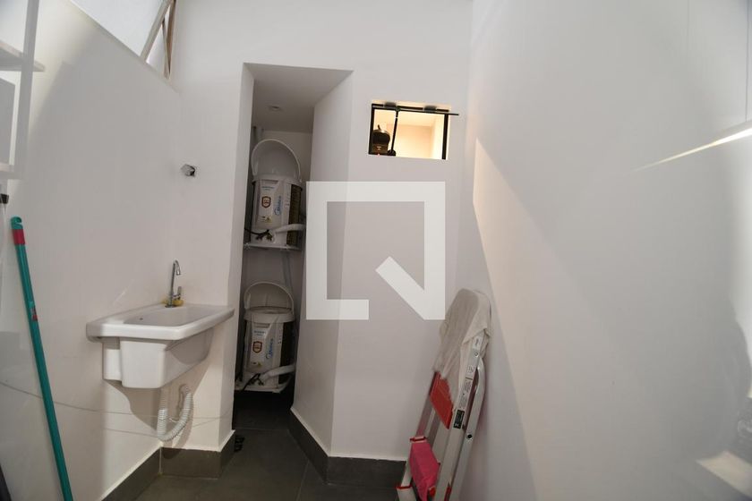 Apartamento à Venda - Centro, 1 Quarto,  50 m2 em , Campinas - sp | SoloBR