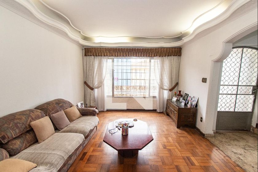 Casa, 4 quartos, 350 m² - Foto 1