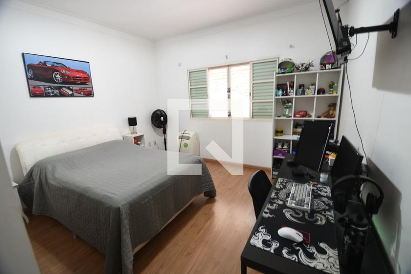 Casa à Venda - Mansões Santo Antônio, 4 Quartos,  292 m2 em , Campinas - sp | SoloBR