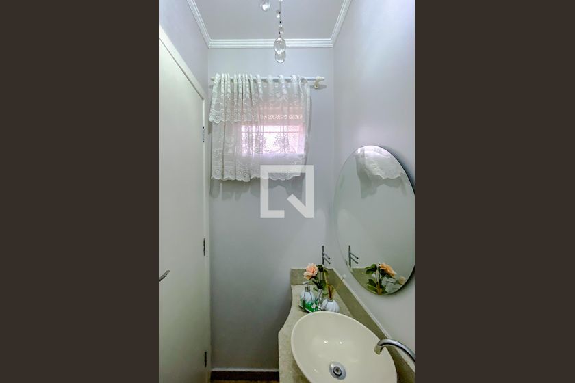 Casa, 5 quartos, 250 m² - Foto 9