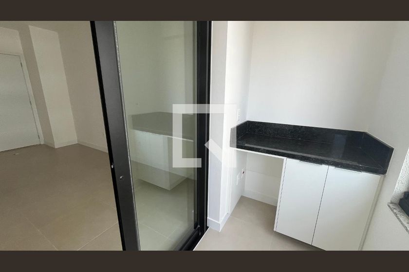 Apartamento à Venda - Bosque, 1 Quarto,  46 m2 em , Campinas - sp | SoloBR