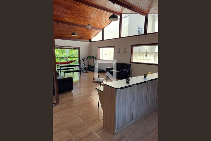 Casa, 3 quartos, 287 m² - Foto 29
