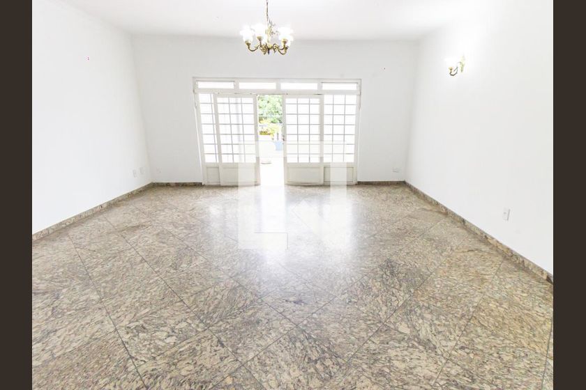 Casa, 3 quartos, 167 m² - Foto 2
