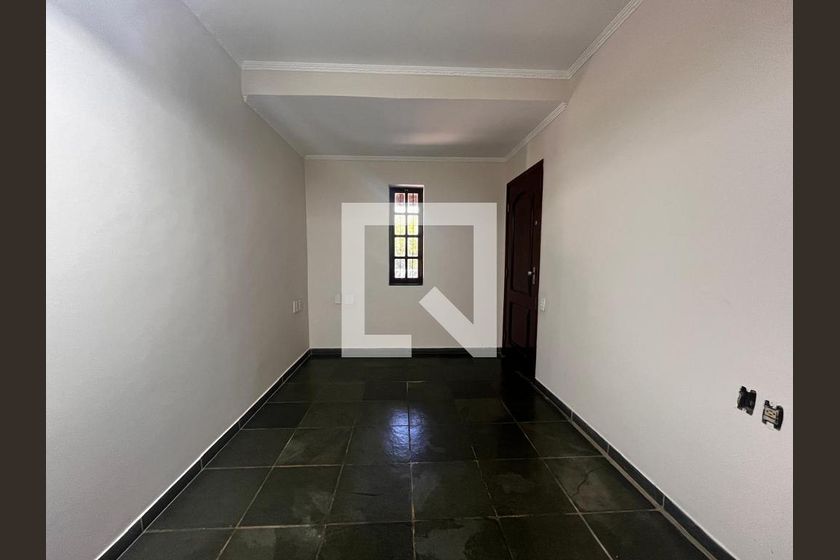 Casa à Venda - Jardim Santana, 3 Quartos,  355 m2 em , Campinas - sp | SoloBR