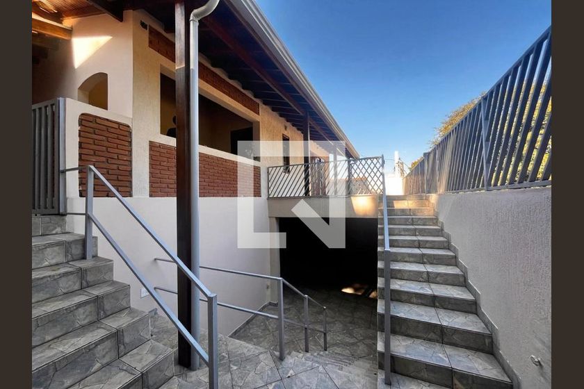 Casa à Venda - Jardim Santana, 3 Quartos,  355 m2 em , Campinas - sp | SoloBR