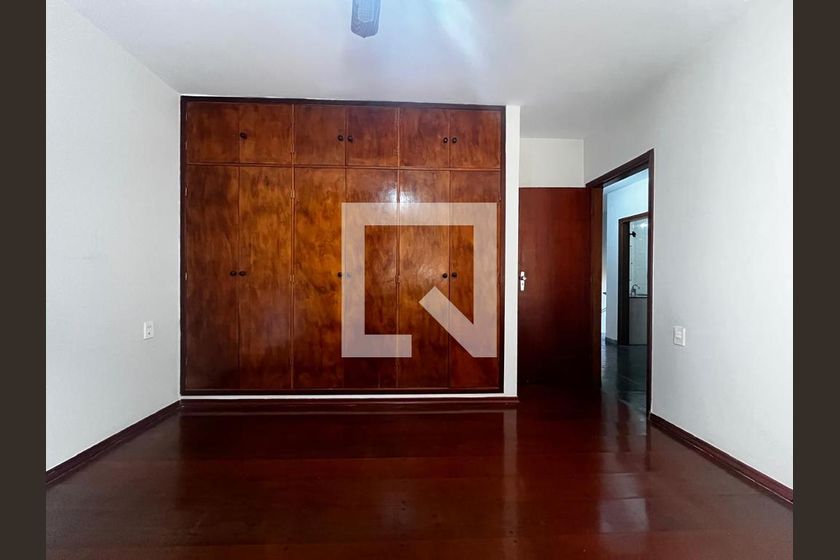 Casa à Venda - Jardim Santana, 3 Quartos,  355 m2 em , Campinas - sp | SoloBR