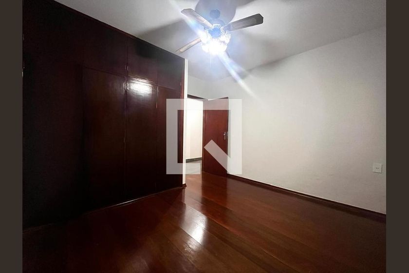Casa à Venda - Jardim Santana, 3 Quartos,  355 m2 em , Campinas - sp | SoloBR