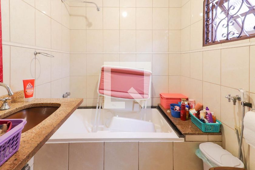Casa, 5 quartos, 300 m² - Foto 29