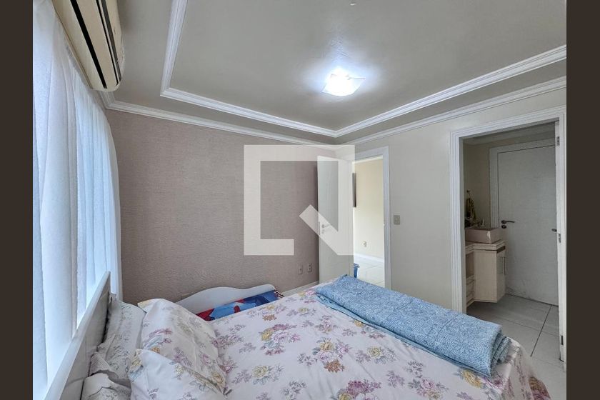 Casa, 4 quartos, 280 m² - Foto 57