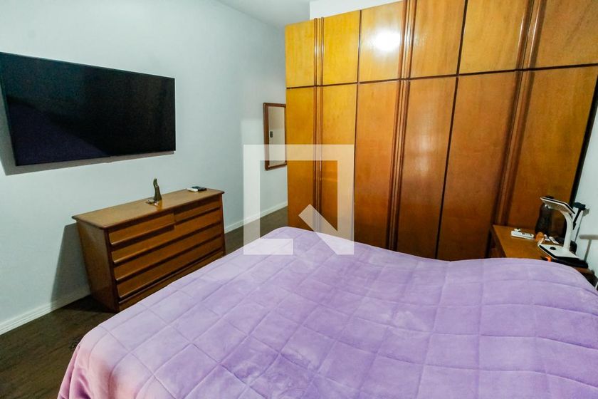Casa, 4 quartos, 250 m² - Foto 35