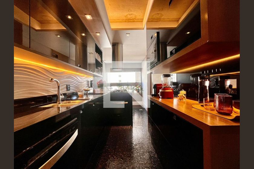 Apartamento à Venda - Cambuí, 2 Quartos,  140 m2 em , Campinas - sp | SoloBR