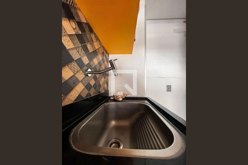 Apartamento à Venda - Cambuí, 2 Quartos,  140 m2 em , Campinas - sp | SoloBR
