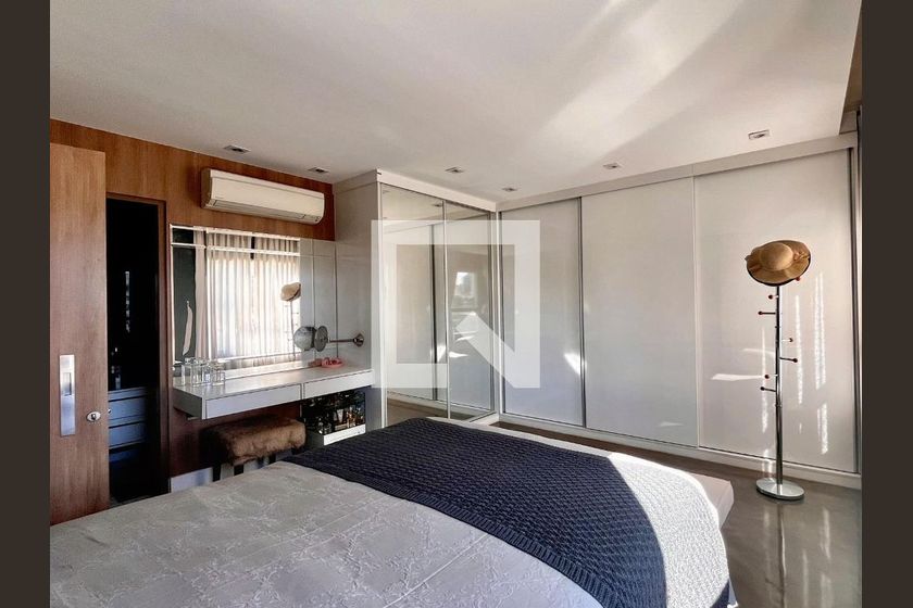 Apartamento à Venda - Cambuí, 2 Quartos,  140 m2 em , Campinas - sp | SoloBR