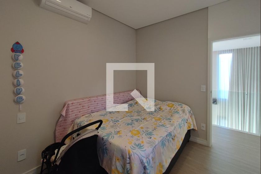 Casa à Venda - Swiss Park, 4 Quartos,  340 m2 em , Campinas - sp | SoloBR