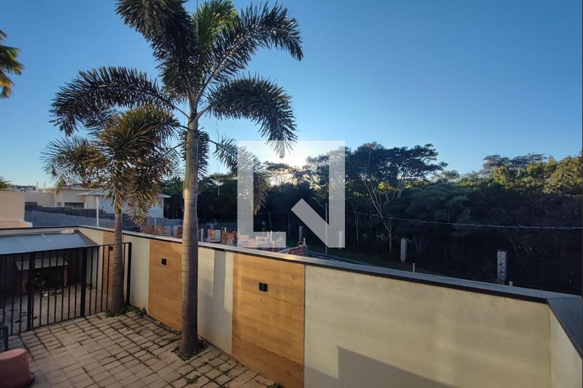 Casa à Venda - Swiss Park, 4 Quartos,  340 m2 em , Campinas - sp | SoloBR