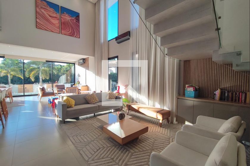 Casa à Venda - Swiss Park, 4 Quartos,  340 m2 em , Campinas - sp | SoloBR
