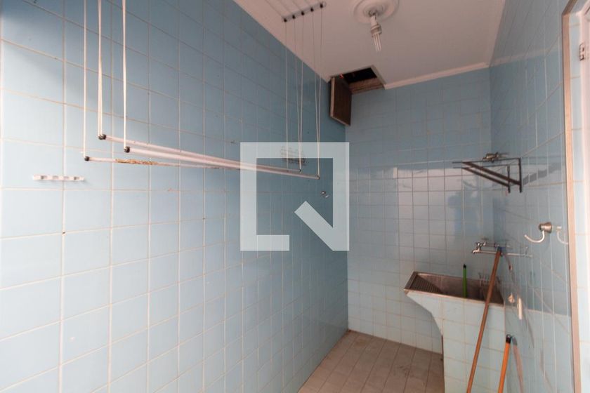 Casa à Venda - Barão Geraldo - Centro, 3 Quartos,  170 m2 em , Campinas - sp | SoloBR