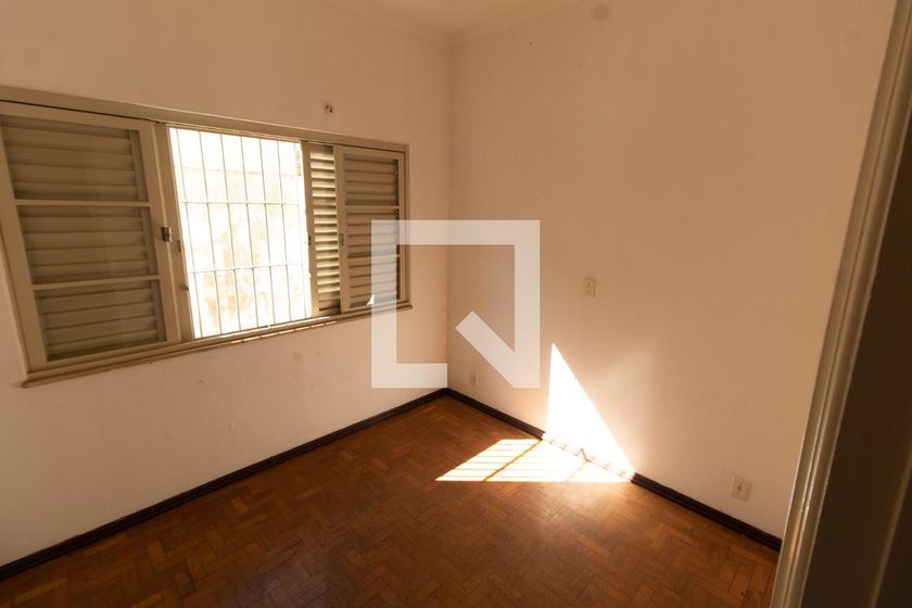 Casa à Venda - Barão Geraldo - Centro, 3 Quartos,  170 m2 em , Campinas - sp | SoloBR