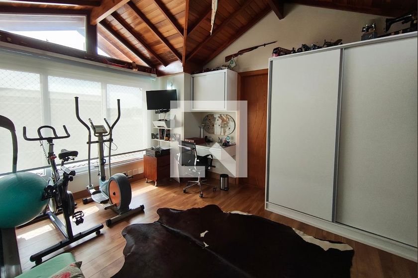 Casa à Venda - Swiss Park, 4 Quartos,  384 m2 em , Campinas - sp | SoloBR