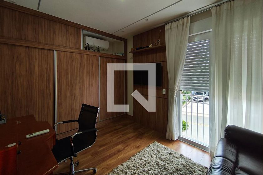 Casa à Venda - Swiss Park, 4 Quartos,  384 m2 em , Campinas - sp | SoloBR