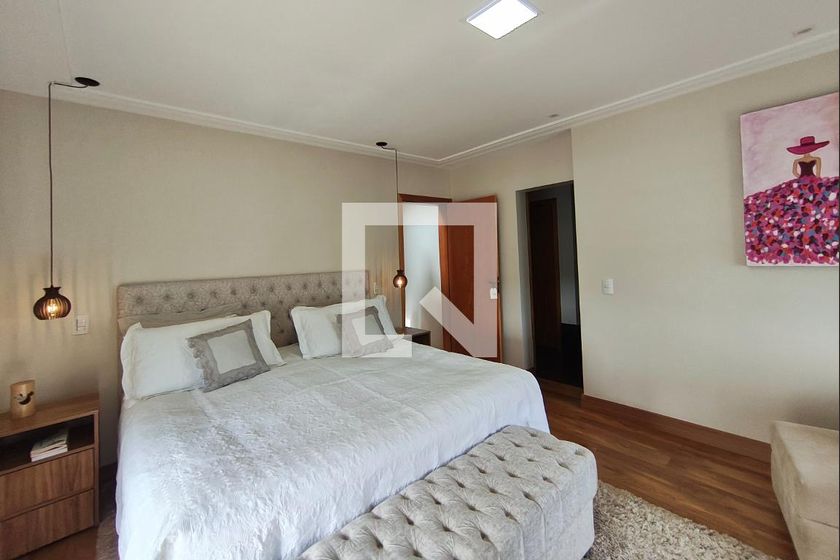 Casa à Venda - Swiss Park, 4 Quartos,  384 m2 em , Campinas - sp | SoloBR