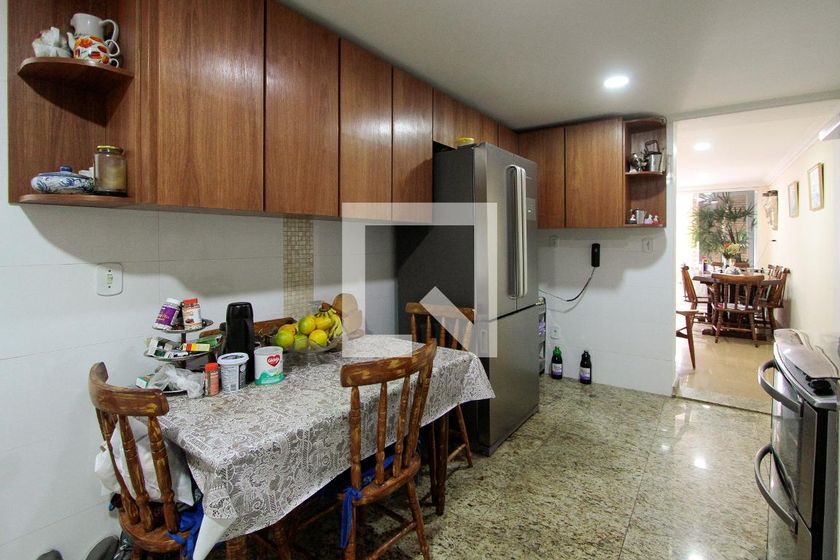 Casa, 4 quartos, 300 m² - Foto 45