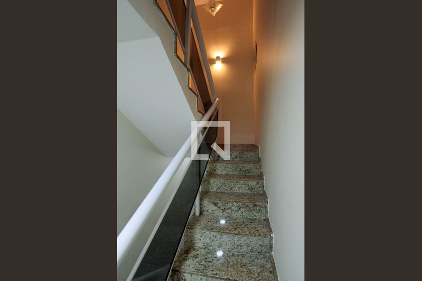 Casa, 4 quartos, 300 m² - Foto 42
