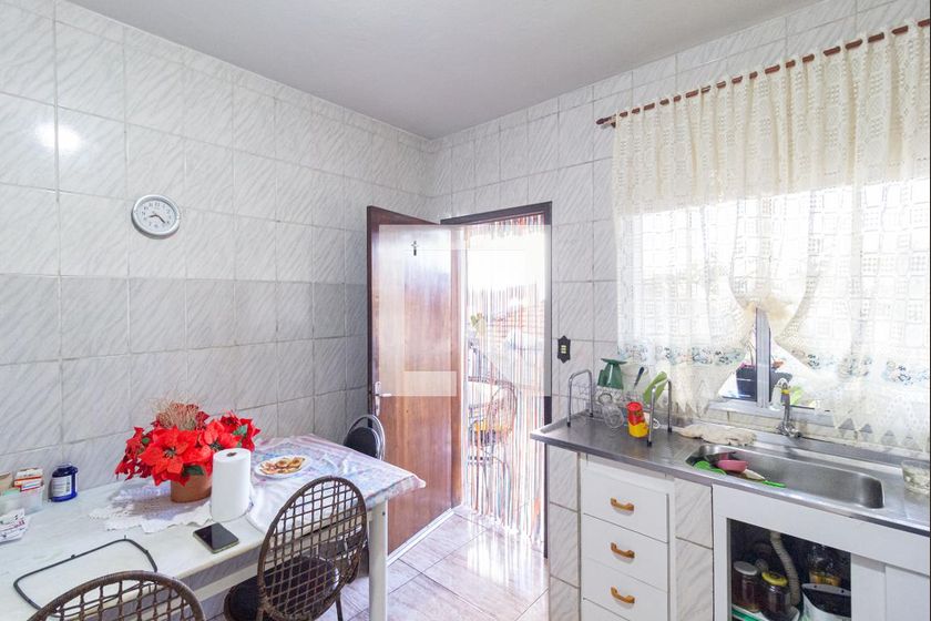 Casa, 4 quartos, 230 m² - Foto 39