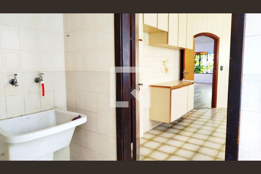 Casa, 3 quartos, 330 m² - Foto 99