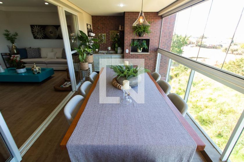 Apartamento à Venda - Lot. Alphaville Campinas, 4 Quartos,  137 m2 em , Campinas - sp | SoloBR