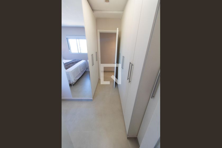 Apartamento à Venda - Lot. Alphaville Campinas, 3 Quartos,  140 m2 em , Campinas - sp | SoloBR