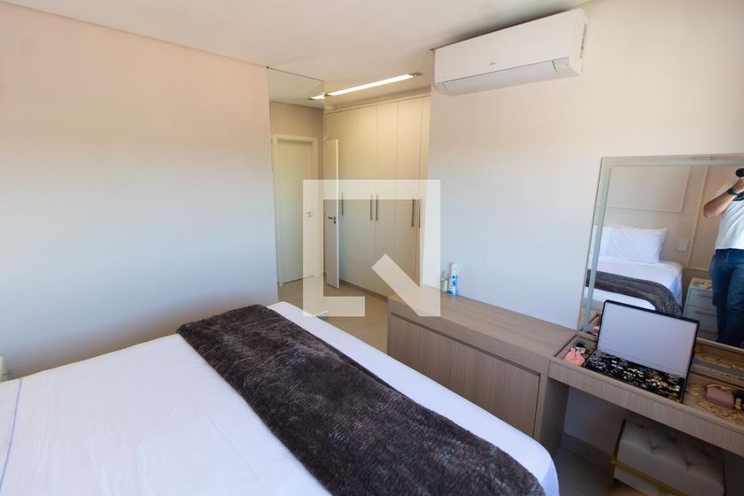 Apartamento à Venda - Lot. Alphaville Campinas, 3 Quartos,  140 m2 em , Campinas - sp | SoloBR