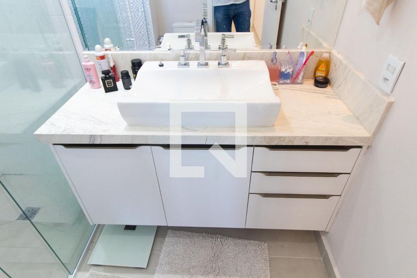 Apartamento à Venda - Lot. Alphaville Campinas, 3 Quartos,  140 m2 em , Campinas - sp | SoloBR