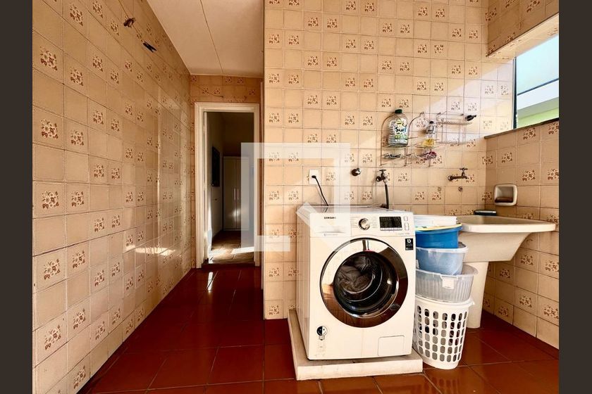 Casa à Venda - Taquaral, 4 Quartos,  247 m2 em , Campinas - sp | SoloBR