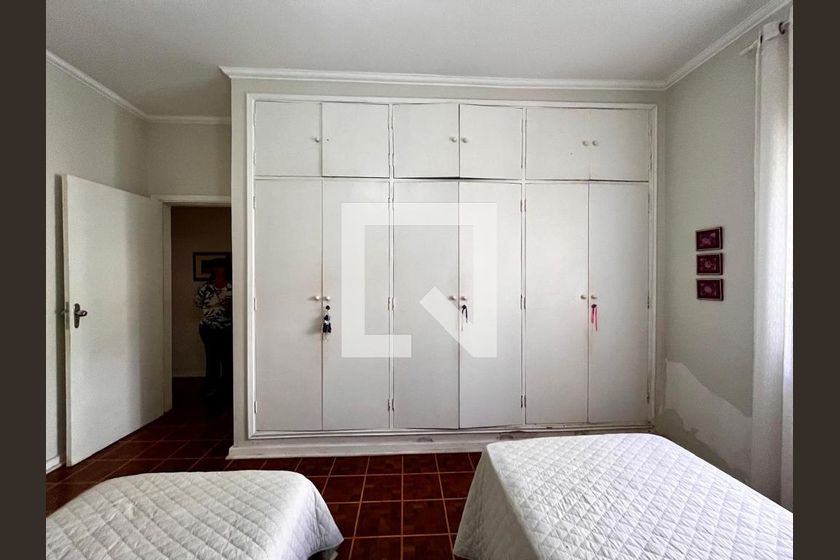 Casa à Venda - Taquaral, 4 Quartos,  247 m2 em , Campinas - sp | SoloBR