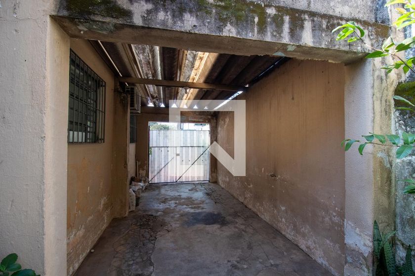 Casa, 2 quartos, 243 m² - Foto 25