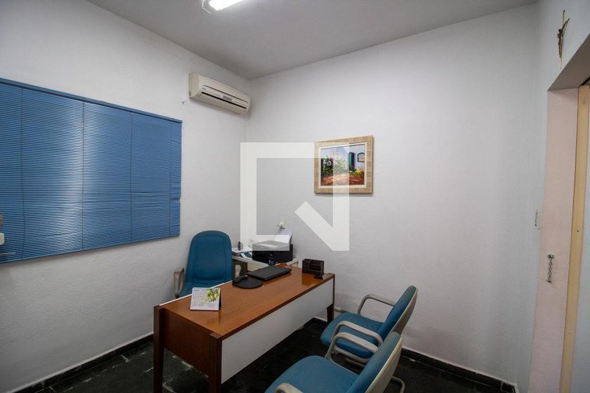 Casa, 2 quartos, 243 m² - Foto 7
