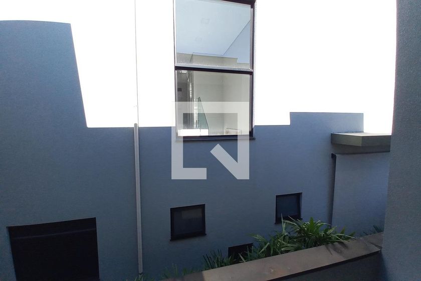 Casa à Venda - Swiss Park, 4 Quartos,  300 m2 em , Campinas - sp | SoloBR