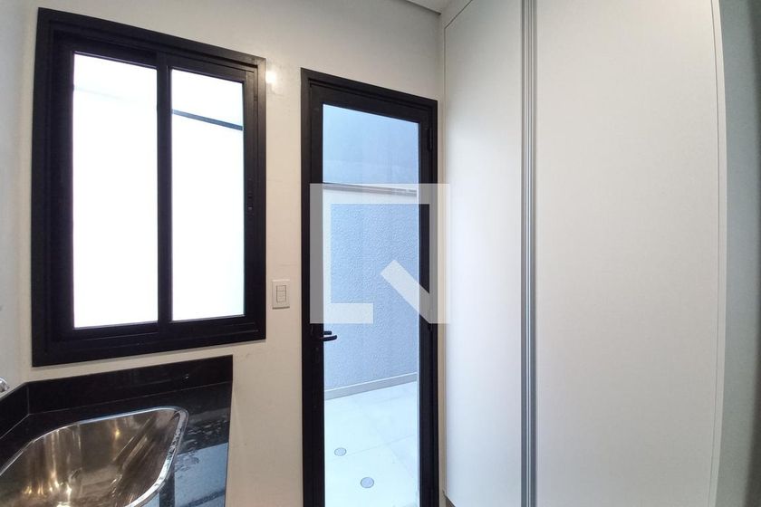 Casa à Venda - Swiss Park, 4 Quartos,  300 m2 em , Campinas - sp | SoloBR