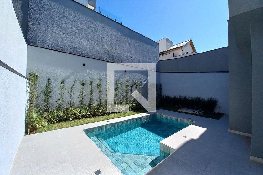 Casa à Venda - Swiss Park, 4 Quartos,  300 m2 em , Campinas - sp | SoloBR
