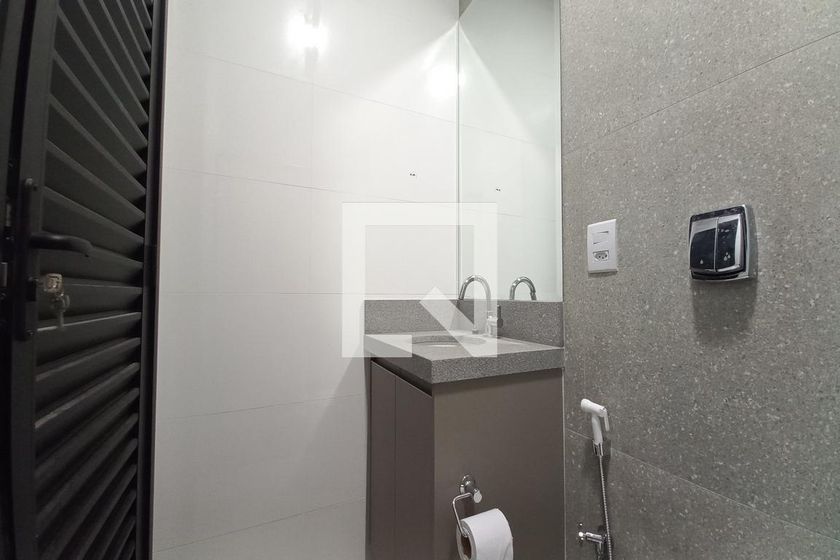 Casa à Venda - Swiss Park, 4 Quartos,  300 m2 em , Campinas - sp | SoloBR