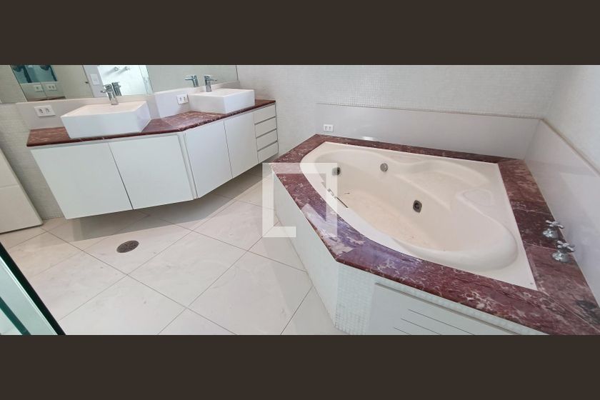 Apartamento, 3 quartos, 260 m² - Foto 65