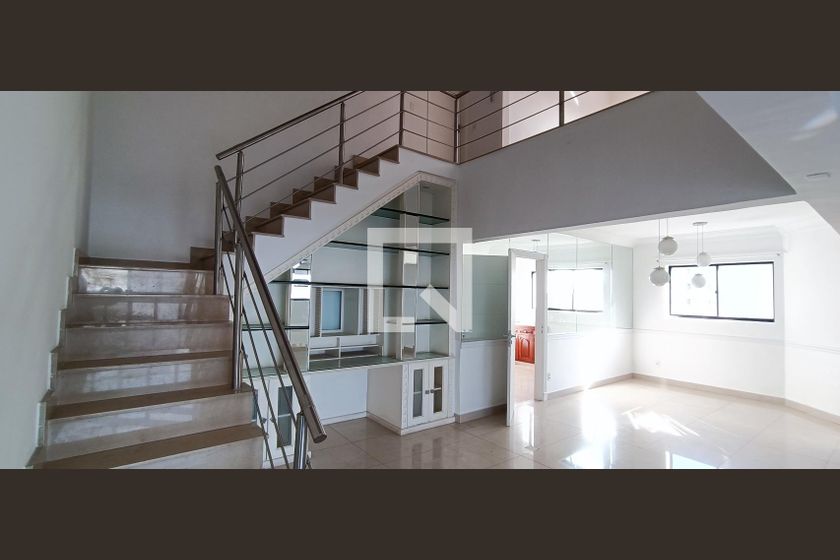 Apartamento, 3 quartos, 260 m² - Foto 1