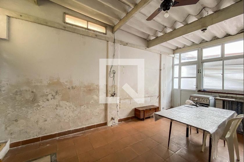 Casa, 3 quartos, 280 m² - Foto 77