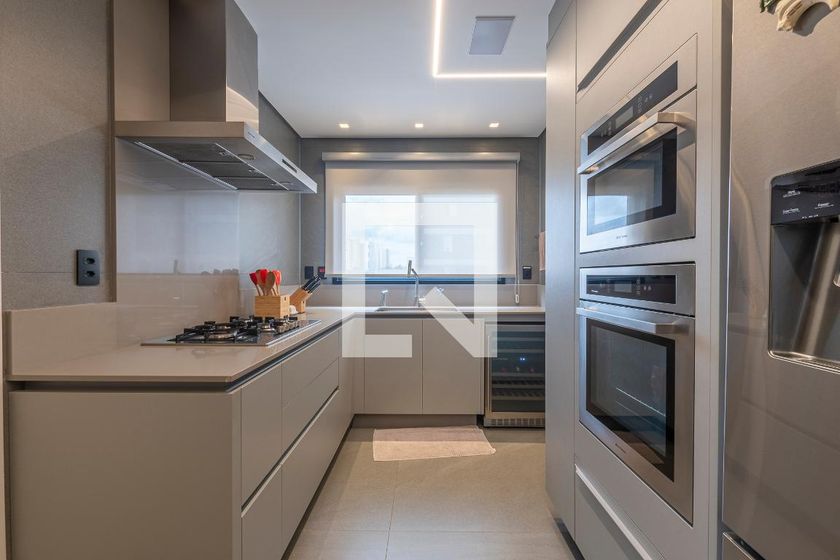 Apartamento à Venda - Cambuí, 3 Quartos,  130 m2 em , Campinas - sp | SoloBR