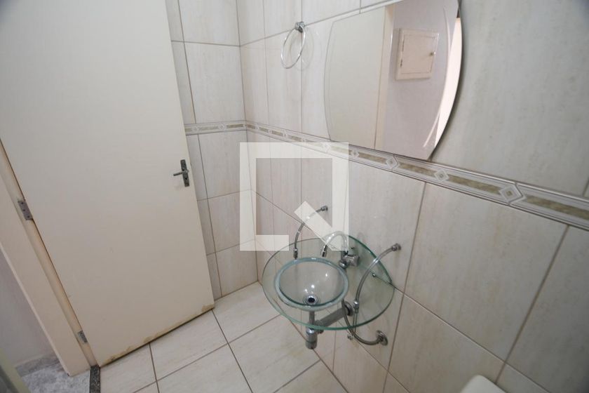 Casa à Venda - Guanabara, 3 Quartos,  241 m2 em , Campinas - sp | SoloBR