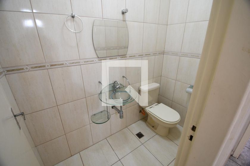 Casa à Venda - Guanabara, 3 Quartos,  241 m2 em , Campinas - sp | SoloBR