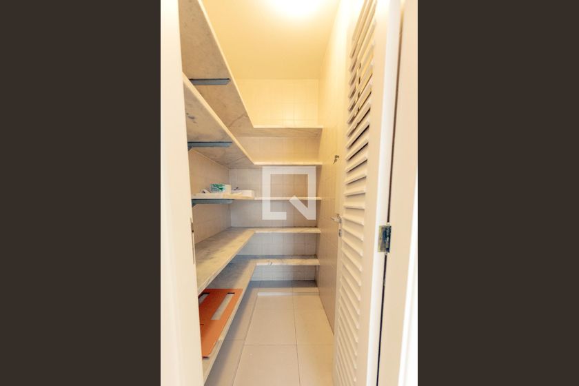 Apartamento à Venda - Cambuí, 5 Quartos,  330 m2 em , Campinas - sp | SoloBR