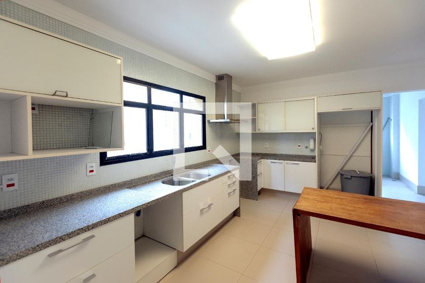 Apartamento à Venda - Cambuí, 5 Quartos,  330 m2 em , Campinas - sp | SoloBR